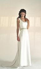 Load image into Gallery viewer, Wedding gown 401-W
