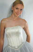 Load image into Gallery viewer, Wedding Gown 201-W
