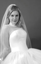 Load image into Gallery viewer, Wedding Gown 204-W
