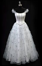 Load image into Gallery viewer, Special Occasion dress 2105-O
