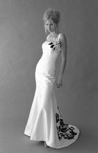 Load image into Gallery viewer, Wedding and Special occasion Dress 402-W
