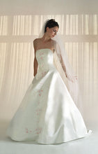 Load image into Gallery viewer, Wedding Gown 408-W
