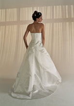 Load image into Gallery viewer, Wedding Gown 408-W
